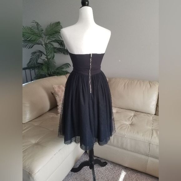 Lulu's navy dress - Picture 4 of 5